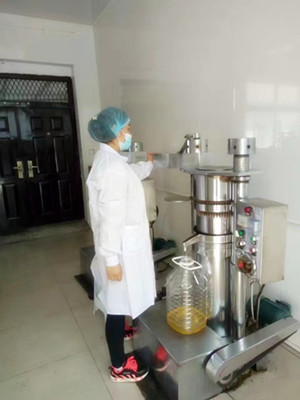 買臺新的榨油機都需要注意哪些問題(圖2) 買臺新的榨油機都需要注意哪些問題(圖2)